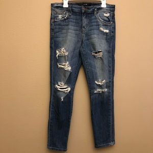 Joes Jeans Distressed Crop